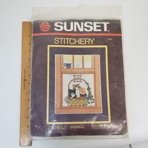 Sealed Vtg 1984 Crewel Embroidery Kit Sunset Stitchery 2558 Kittens in Window